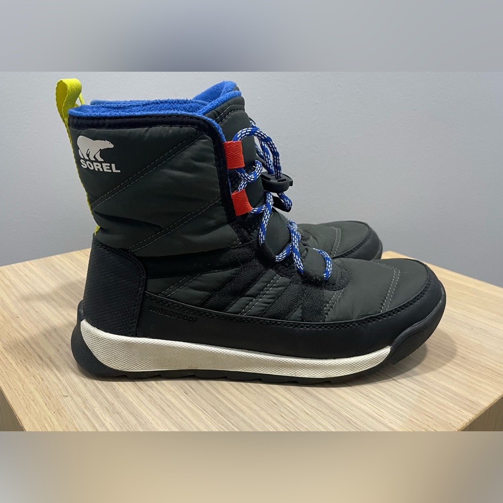 Sorel Boots Youth 4 Whitney Snow navy Leather Faux Fur Lace Up Casual Comfort